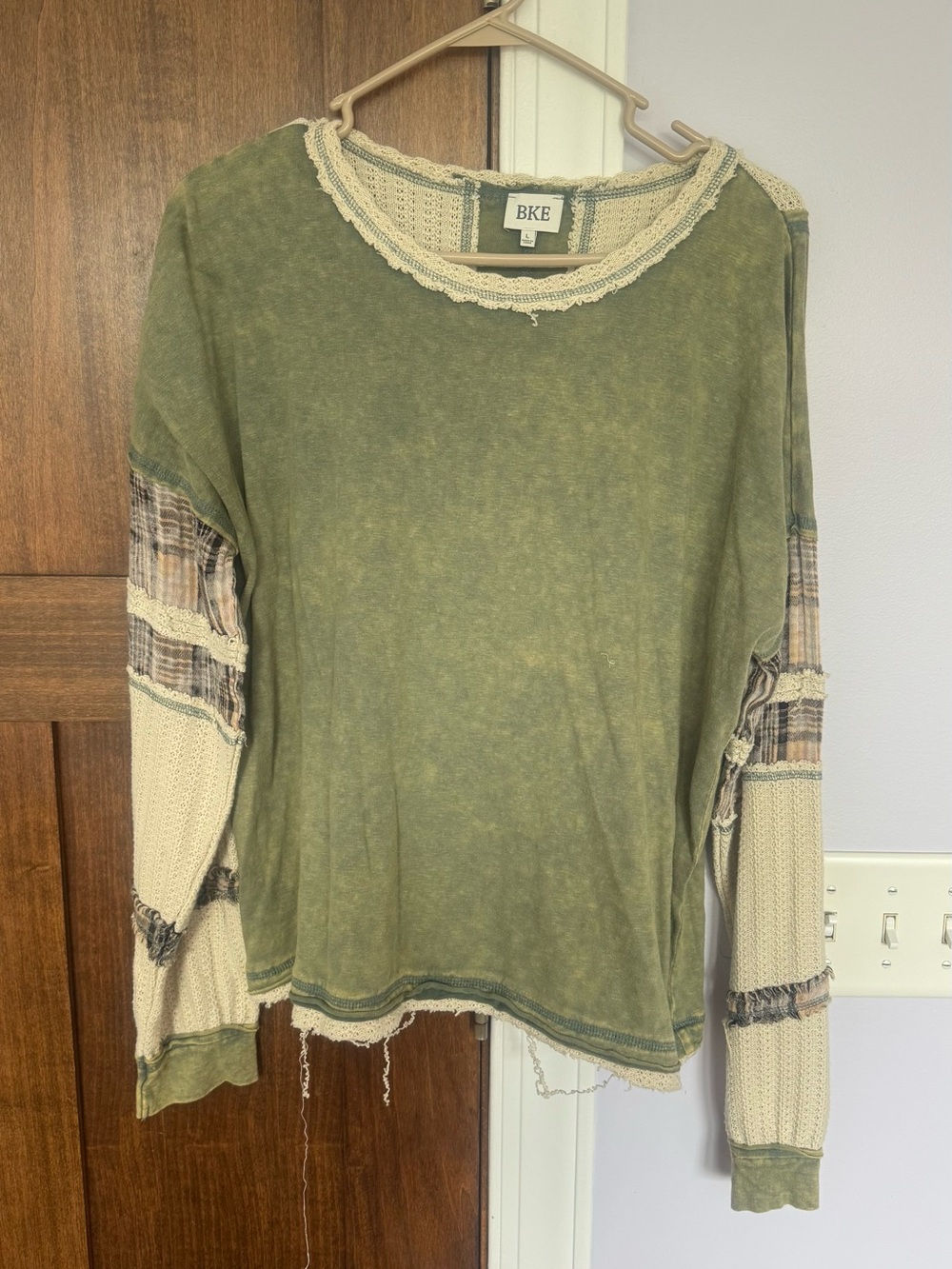 BKE Olive & Cream Mixed-Media Long Sleeve Top